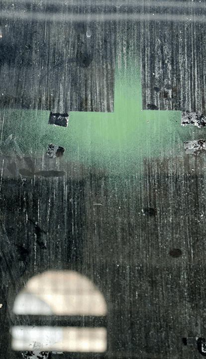 Fenêtre près du bâtiment H, à la Cité du Design de St-Étienne